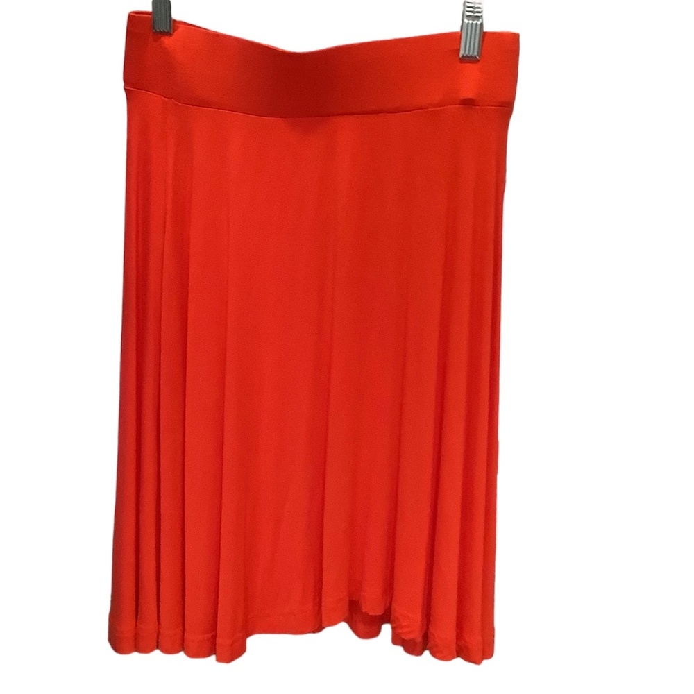 Maison Jules skirt. Size Small. NWT